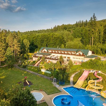 Hotel Vyhlidka Luhačovice Exterior foto