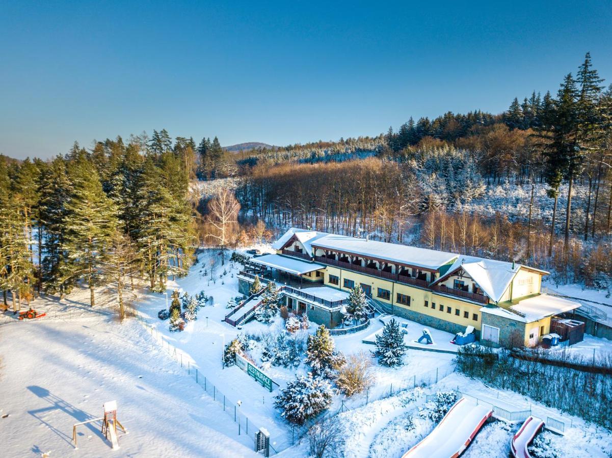 Hotel Vyhlidka Luhačovice Exterior foto